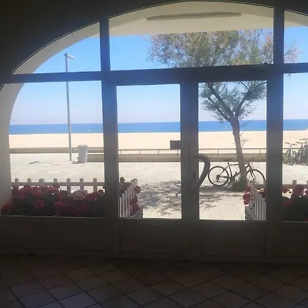 Estudio Primera Linea De Mar Con Piscina Y Parking * Platja d'Aro