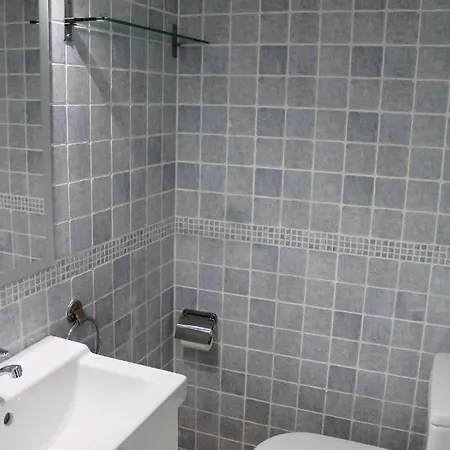 Estudio Primera Linea De Mar Con Piscina Y Parking Apartment *