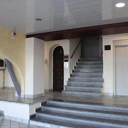 Estudio Primera Linea De Mar Con Piscina Y Parking *